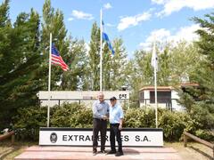 Alejandro Bulgheroni le mostró a Marc Stanley los "secretos" de la "joya" que exporta a los Estados Unidos