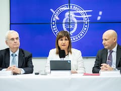Bullrich presentó el nuevo reglamento para uso de armas de fuego de las fuerzas federales