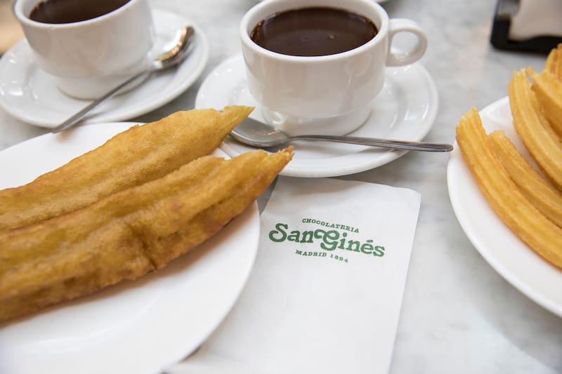La chocolatería San Ginés es uno de los puntos más concurridos de Madrid (Fuente: Shutterstock)