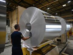 "Costos y caos": las empresas de EE.UU. sufren los aranceles de Trump al aluminio y el acero