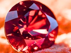 La piedra que "lo cura todo": el cristal energético que protege contra la mala suerte, te revitaliza y mejora la sexualidad