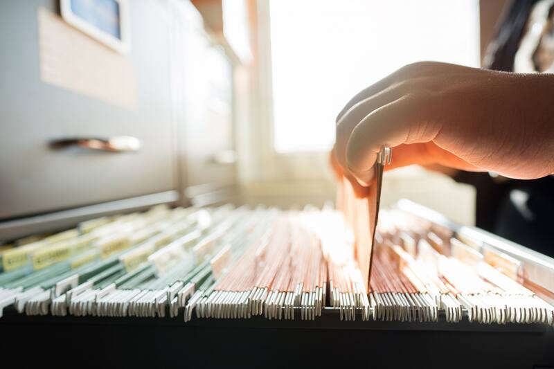 Diversos apellidos alrededor del mundo están en riesgo de desaparecer debido a varios factores.