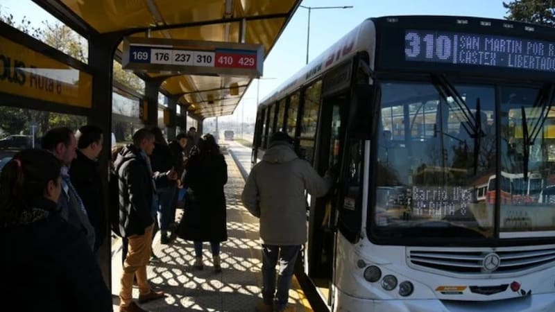 <div class="migrated-promo-image__description"><div class="migrated-promo-image__author">Archivo</div></div>