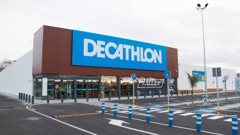 Decathlon busca cientos de empleados en toda España con sueldos de 1700 euros y no piden experiencia
(Foto: archivo).