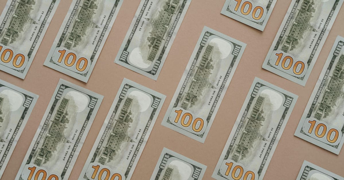 Dólar se dispara en Colombia, alcanzando los 3.823 pesos