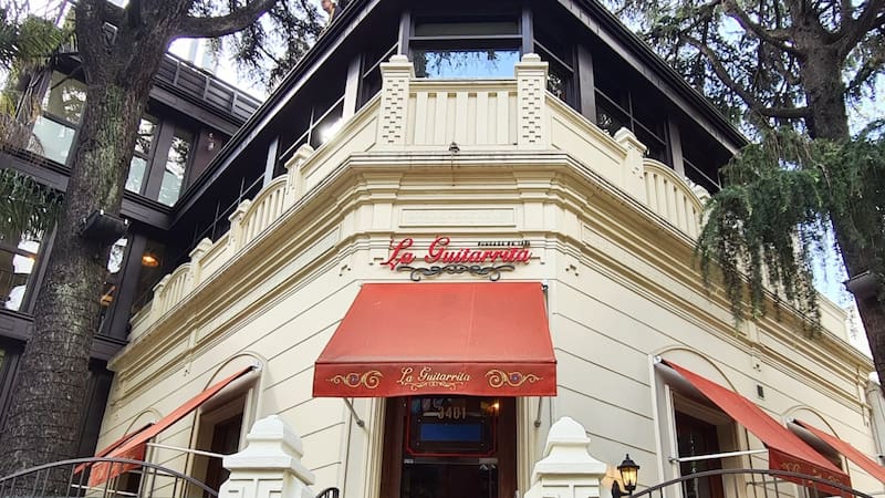 La Guitarrita cuenta con 14 sucursales, una de ellas en Paraguay