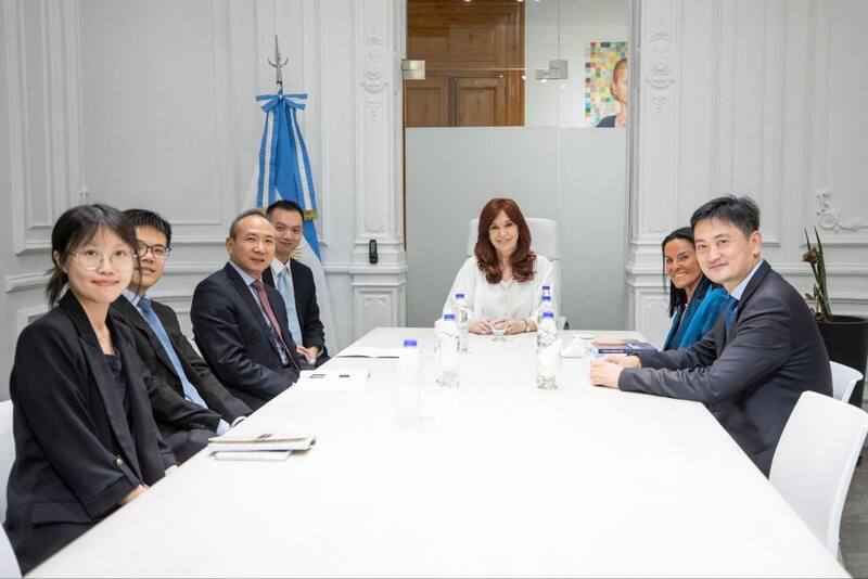 Días atrás Cristina Kirchner recibió en el Instituto Patria al embajador de China Wang Wei