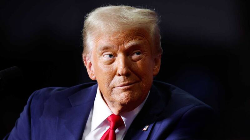 La idea de Trump es albergar en Guantánamo hasta 30.000 personas en situación irregular.