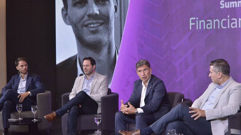 Iván Ginevra (GNV Group), José Ignacio Viñas (Consultatio), José Dapena (Ucema) y Damián Lopo (NLK )