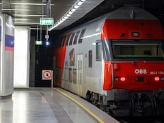 Llegan los trenes de dos pisos: tienen capacidad para más de 500 pasajeros y ya comenzaron a operar en este país