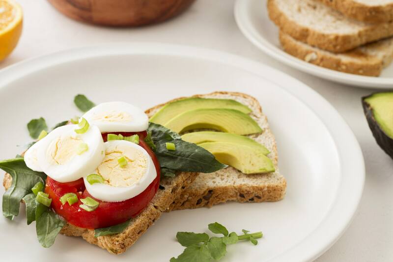 Un desayuno saludable puede cambiar tu día. (Foto: Freepik)