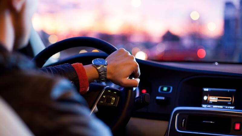 Los videos de la DGT están enfocados en ayuda a la conducción. (Foto: archivo).