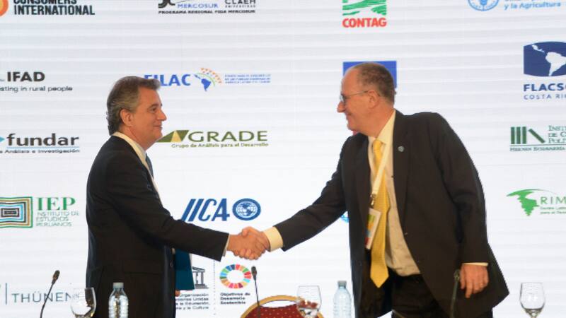 Echevehere y Berdegué al inaugurar la Semana de la Agricultura