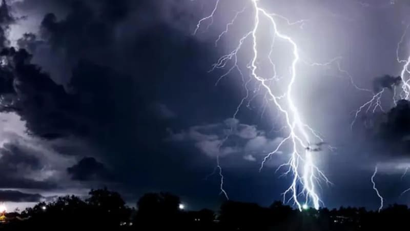 El IDEAM pide evitar actividades al aire libre durante tormentas eléctricas (Fuente: archivo).