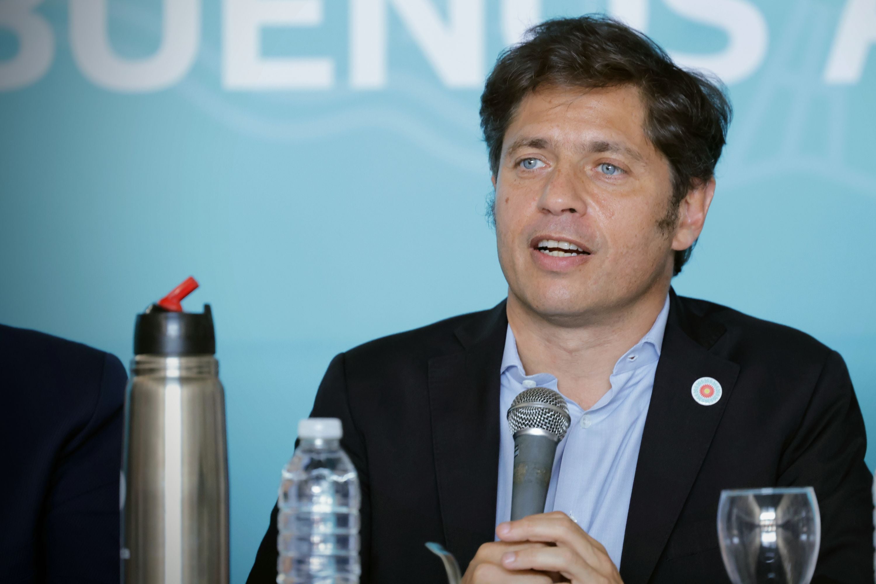 Las filas de Kicillof lo quieren de presidente, pero temen por la interna y reprochan: “Es imposible”