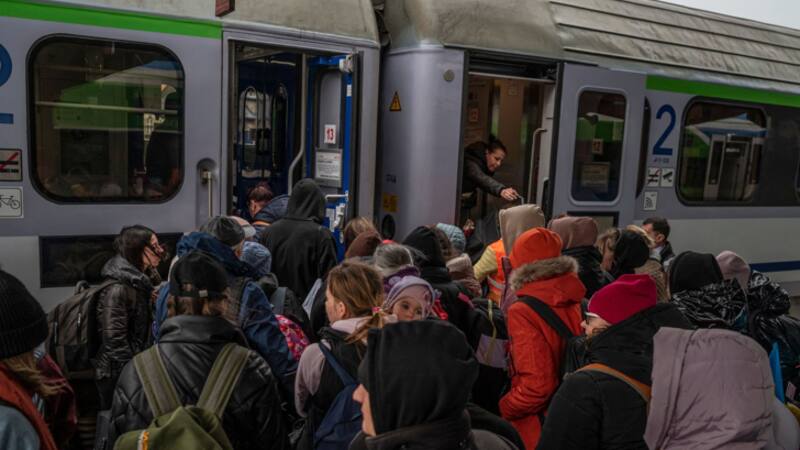 En 34 días, 4 millones de personas huyeron de Ucrania por la invasión rusa