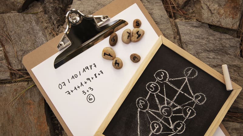 Tal y como sucede con la astrología, esta creencia se convirtió en una referencia para muchos hombres y mujeres.