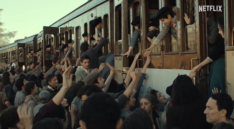 La película fue filmada en varias ciudades italianas, incluidas Nápoles y Pistoia, para capturar la atmósfera auténtica de la Italia de la posguerra.