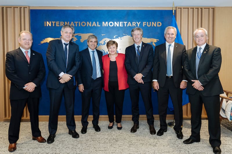 Madcur, Daza, Caputo, Georgieva, Bausili, Quirno y Werning en el FMI