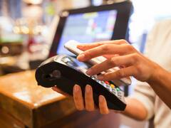 El uso de dinero electrónico no para de batir récords: los impresionantes números de un informe de Red Link