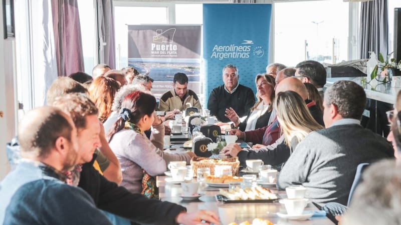 La presentación estuvo a cargo de Ariel Ciano, director de Aerolíneas Argentinas.