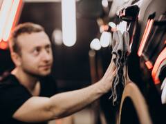 El limpiador de Mercadona que elimina el barro y la suciedad del coche en un instante: cuesta menos de 3 euros y lo deja como nuevo