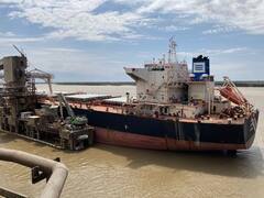 La hidrovía va camino a su urgente privatización