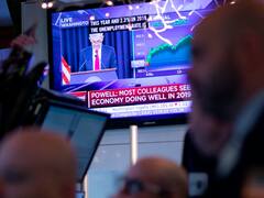 Wall Street vuelve a caer ante inquietud por política monetaria de la Fed