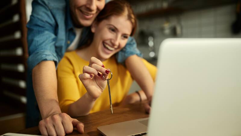 Las previsiones para 2025 indican una moderación en el crecimiento de los precios de la vivienda, pero con alquileres aún elevados.