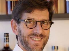 Quién es Sergio Calderón, el argentino elegido mejor sommelier del mundo