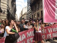 Casi el 20% de las denuncias de mujeres son por violencia económica