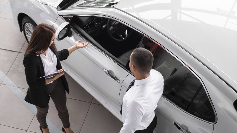 Mercado automotor paralizado: los niveles de ventas de febrero se remontan a los de 2004