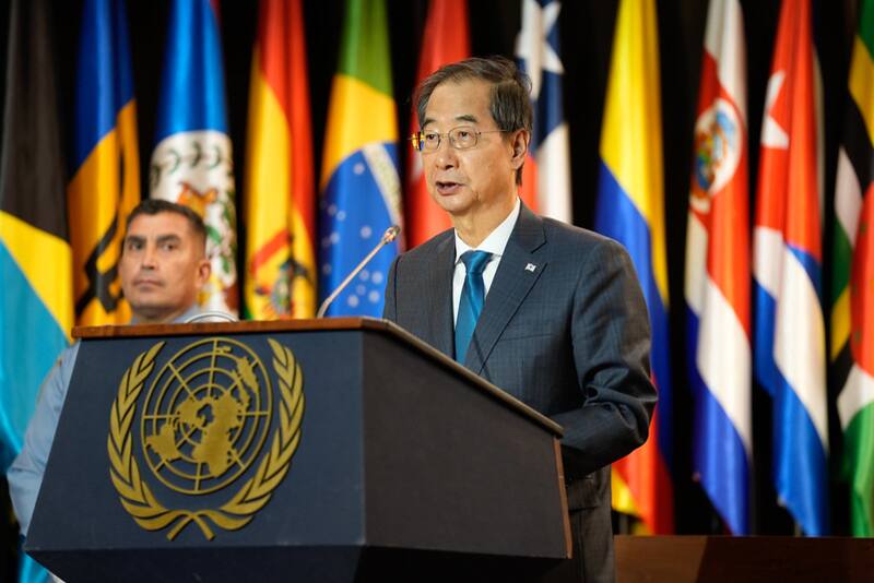 El primer ministro de Corea del Sur, Duck-soo, se reunirá hoy con Alberto Fernández