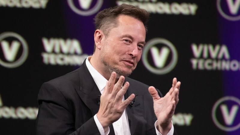 La competencia no impide que Musk reconozca la inteligencia de sus rivales.