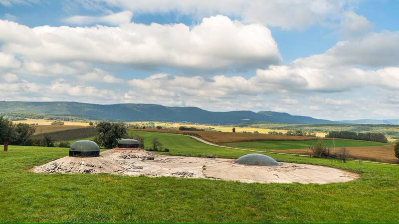 Es uno de los búnkeres más increíbles del mundo, está en España, y tiene varios kilómetros de galerías 30 metros bajo tierra.