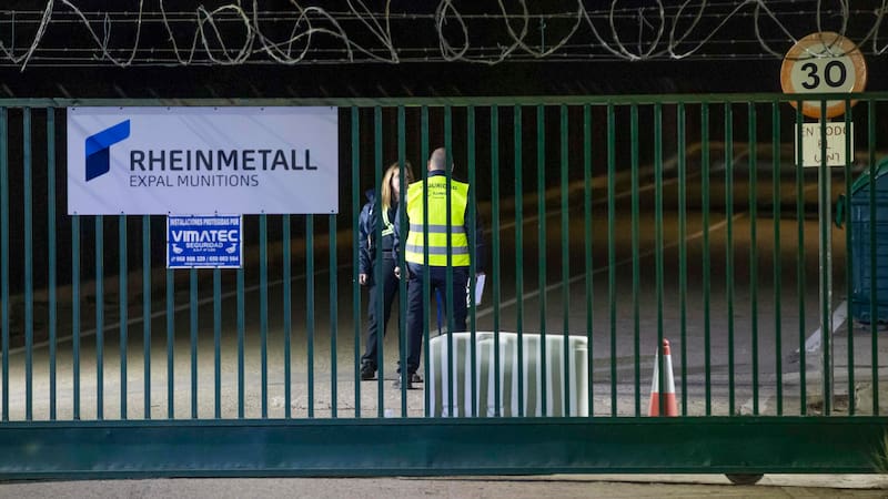 Explota y se incendia una fábrica de armas: se investigan las causas del hecho que dejó seis heridos