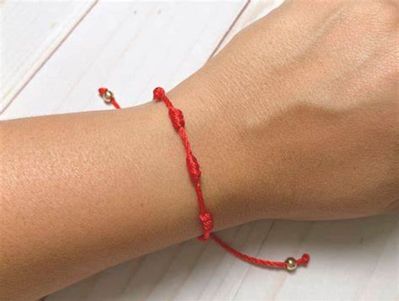 El verdadero significado de las pulseras rojas. Fuente: archivo