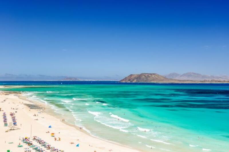 Quienes viajen podrán disfrutar de las paradisíacas playas de Islas Canarias. (Foto: archivo).
