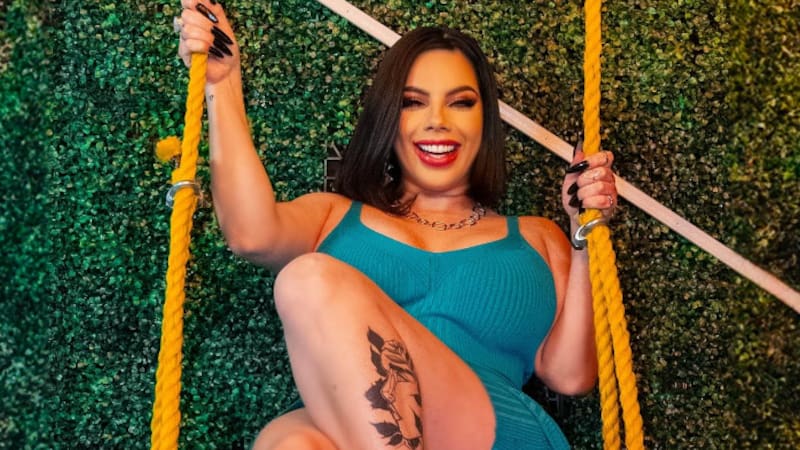 La conocida presentadora se destaca en el reality de la TV Azteca.