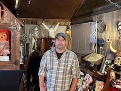 Conmoción mundial: murió Dan Rivera, el cuidador de Annabelle, en circunstancias siniestras