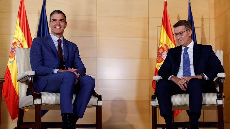 El discurso del Rey recibe elogios del PP y PSOE, pero provoca rechazo en la izquierda y los independentistas.