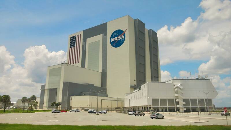 Los científicos de la NASA buscan innovar en la exploración espacial para estudiar mundos con condiciones hostiles.