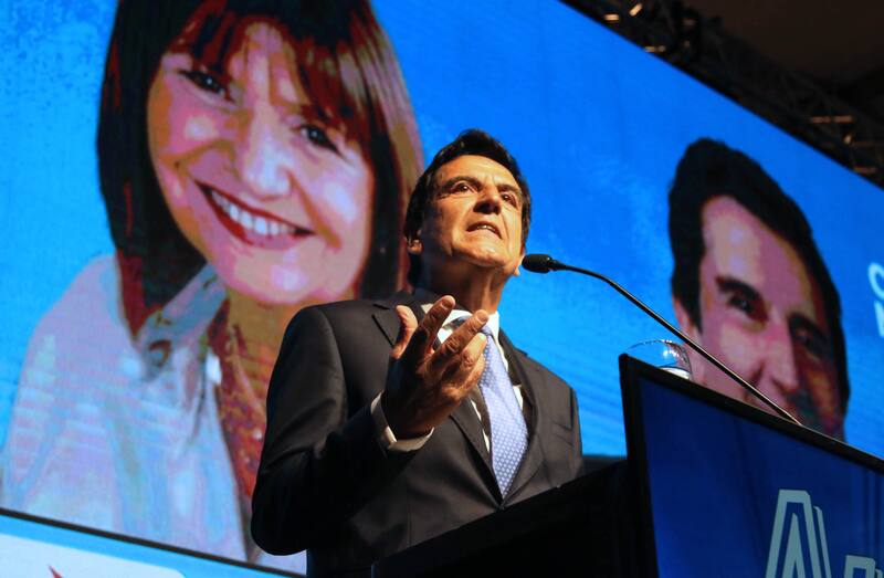 Carlos Melconian presentó su plan económico junto a Patricia Bullrich en Córdoba