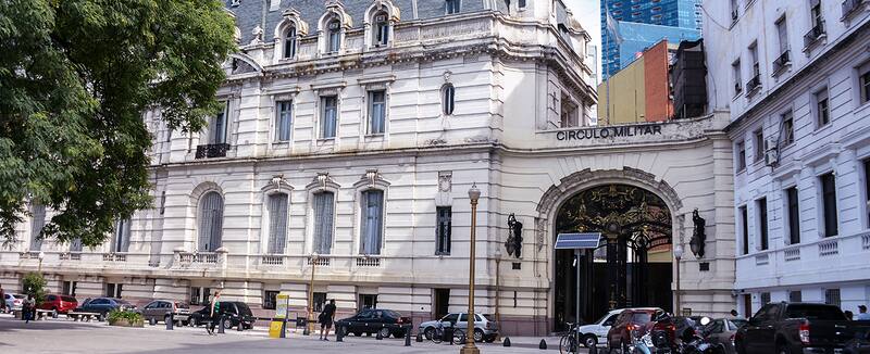 El Palacio Paz es uno de los edificios más icónicos de la Ciudad de Buenos Aires.