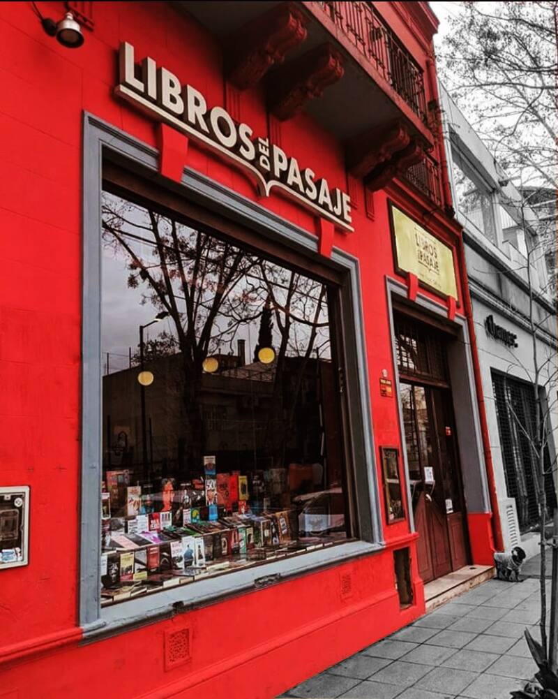 Las librerías resisten con ofertas y promociones