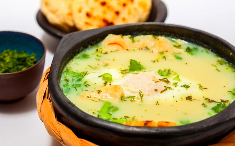 La cazuela paipana es la versión de la changua con almojábanas, queso y crema de leche (Fuente: Archivo).