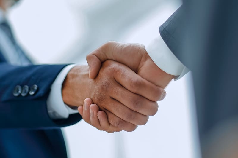 Atención empresas: Gobierno podría exportar el flujo de caja.