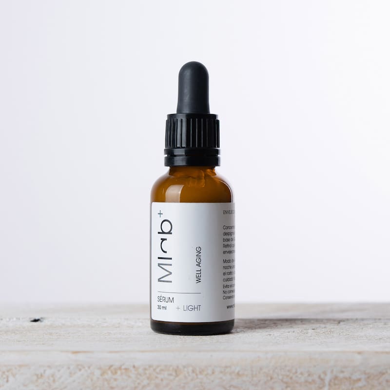 Disponible en Amazon, este sérum con retinol se ha convertido en un esencial en las rutinas antiedad para frenar el envejecimiento. (Foto: mlabwellaging.eu)