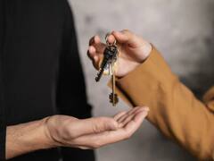 Cambian los plazos para pedir la ayuda al alquiler para jóvenes, familias vulnerables y mayores de 65