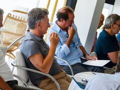 El retiro espiritual del Gobierno: ropa sport, mate, picada y balances